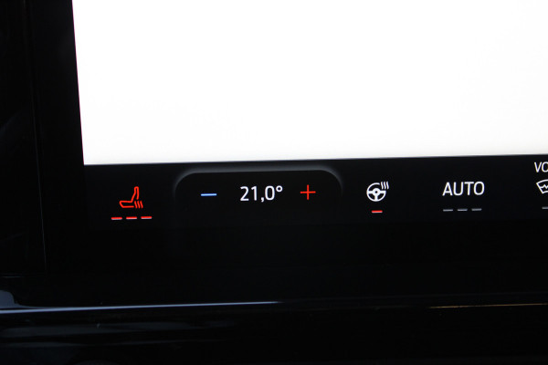 Ford Transit Custom 320 2.0 TDCI L2H1 Limited 170 pk - DC Voorbereiding - 2x Schuifdeur - Elektrisch wegklapbare trekhaak - Carplay - 360 Camera
