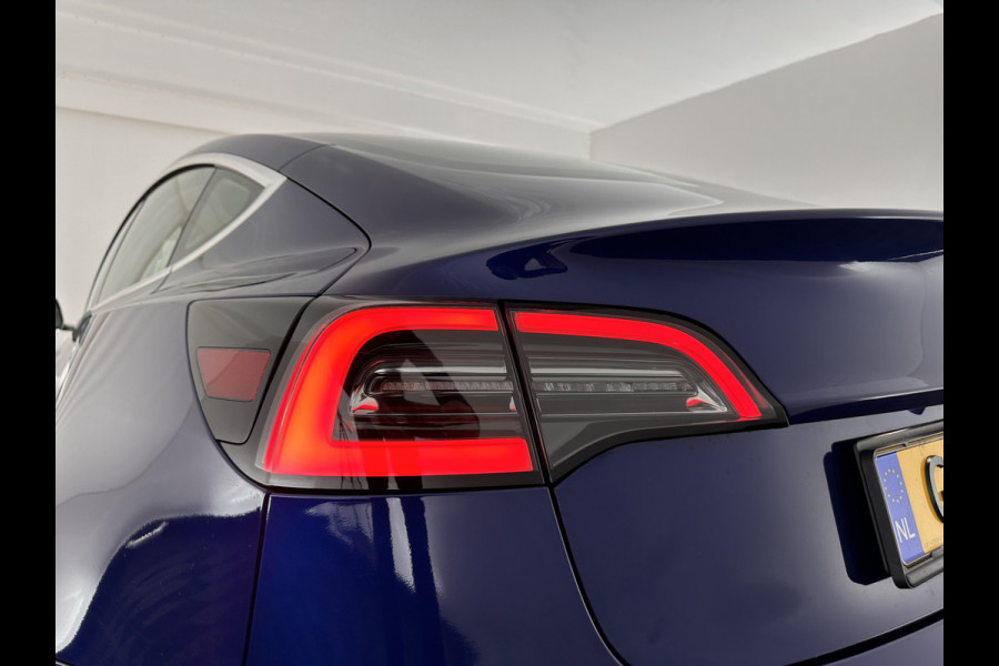 Tesla Model 3 Long Range AWD 75 kWh [ 3-Fase ] (INCL-BTW) Aut. *PANO | AUTO-PILOT | NAPPA-LEATHER | KEYLESS | FULL-LED | MEMORY-PACK | SURROUND-VIEW | DAB | CARPLAY | DIGI-COCKPIT | LANE-ASSIST | COMFORT-SEATS | 19"ALU*