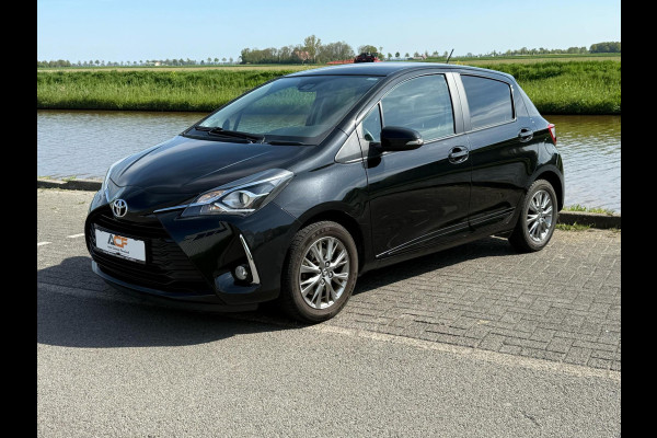 Toyota Yaris 1.5 VVT-i Comfort stoelverwarming, climaat, camera