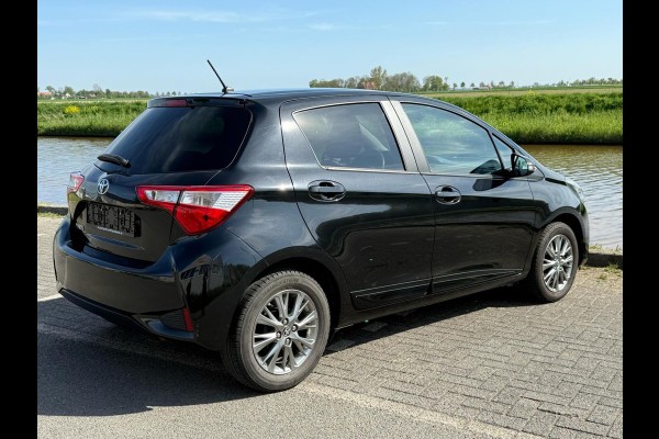 Toyota Yaris 1.5 VVT-i Comfort stoelverwarming, climaat, camera