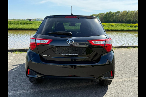 Toyota Yaris 1.5 VVT-i Comfort stoelverwarming, climaat, camera