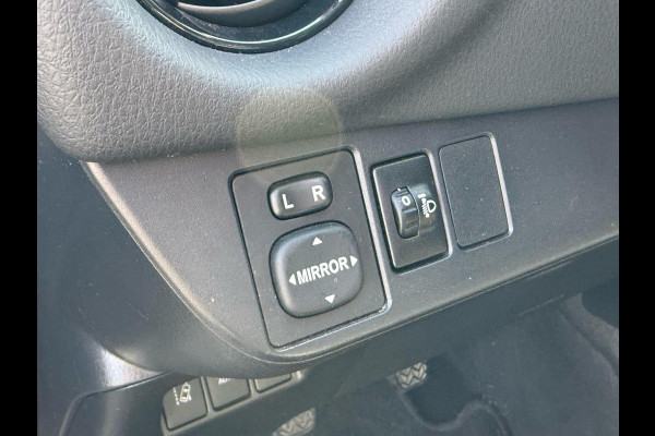 Toyota Yaris 1.5 VVT-i Comfort stoelverwarming, climaat, camera