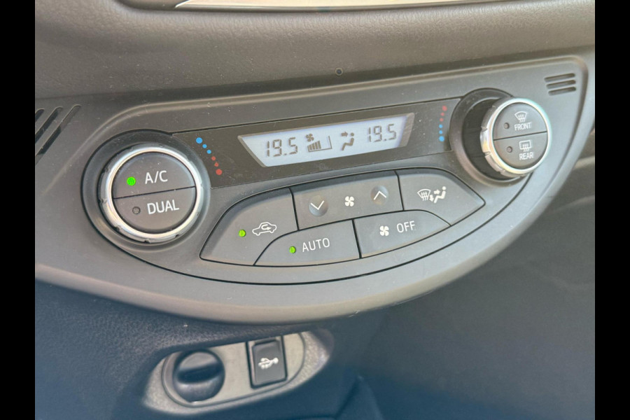 Toyota Yaris 1.5 VVT-i Comfort stoelverwarming, climaat, camera