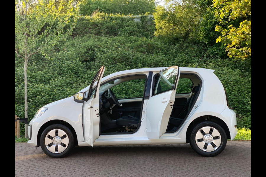Volkswagen up! 1.0 BMT move up! 5 DEURS CAM LINE ASSIST PDC 2020 !
