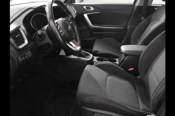 Kia Ceed Sportswagon 1.0 T-GDi 120pk DynamicLine Navigatie Apple Carplay/Android Auto Climate Control Cruise Control Lichtmetalen Velgen Parkeer sensoren