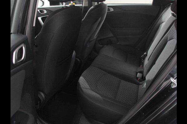 Kia Ceed Sportswagon 1.0 T-GDi 120pk DynamicLine Navigatie Apple Carplay/Android Auto Climate Control Cruise Control Lichtmetalen Velgen Parkeer sensoren