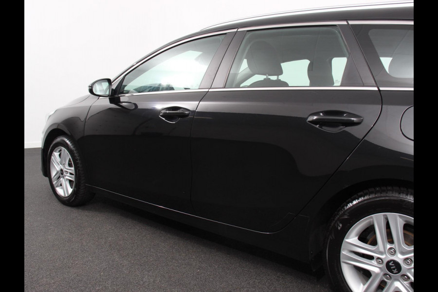 Kia Ceed Sportswagon 1.0 T-GDi 120pk DynamicLine Navigatie Apple Carplay/Android Auto Climate Control Cruise Control Lichtmetalen Velgen Parkeer sensoren