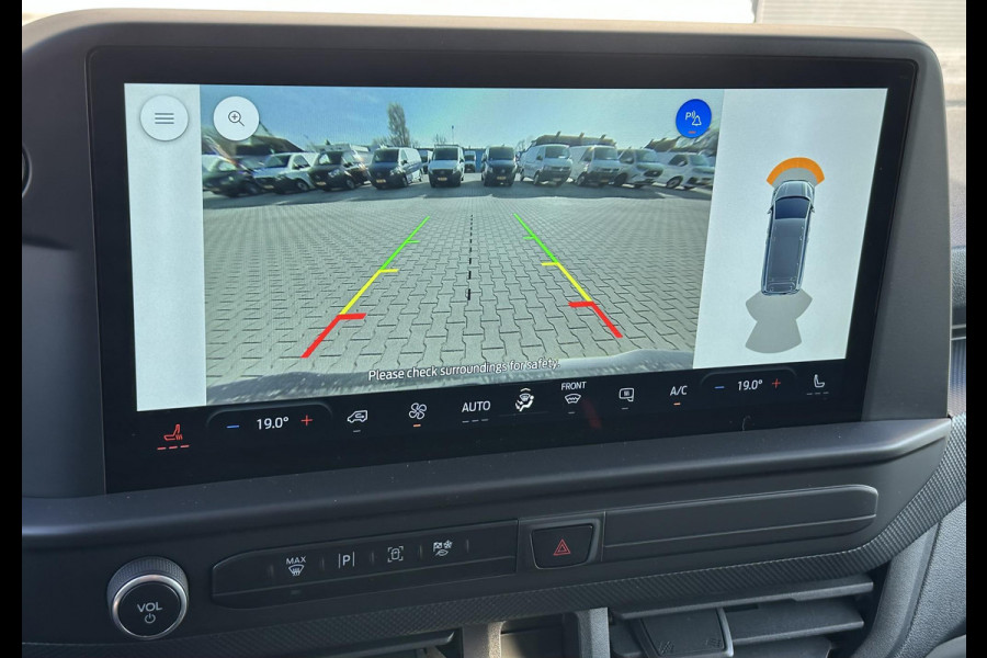 Ford Transit Custom 320 2.0 TDCI L2H1 DC Dubbele cabine Trend NIEUW BPM VRIJ!