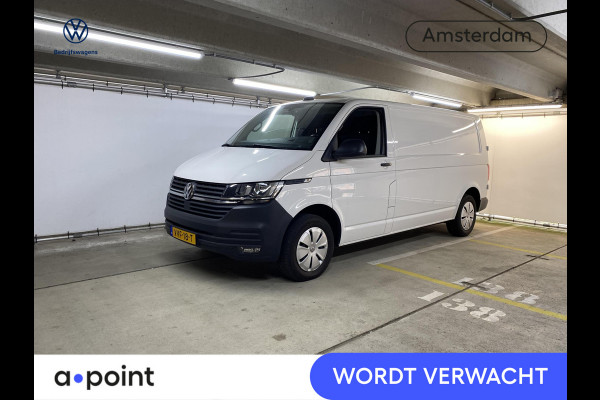 Volkswagen Transporter 2.0 TDI L2H1 28 Comfortline 110 pk | Verlengde garantie | Navigatie| Trekhaak | Parkeersensoren achter | Cruise control | Apple Carplay/Android Auto |