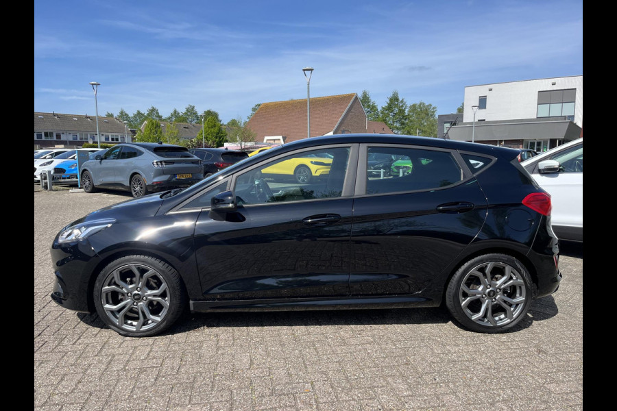 Ford Fiesta 1.0 EcoBoost ST-Line 100pk Trekhaak | Cruise control | Apple Carplay | Android auto | Climate control