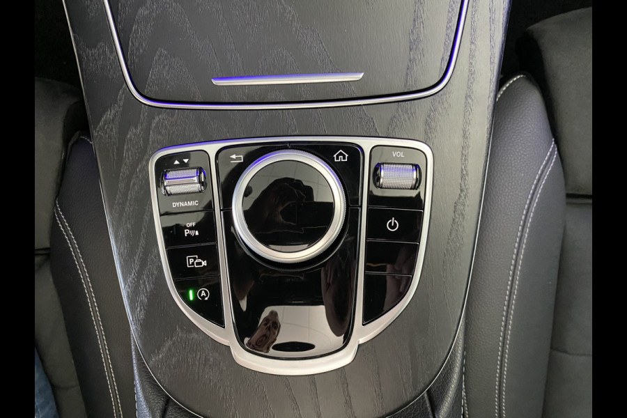 Mercedes-Benz E-Klasse 200 Business Solution AMG Upgrade Edition Panodak /Camera/
