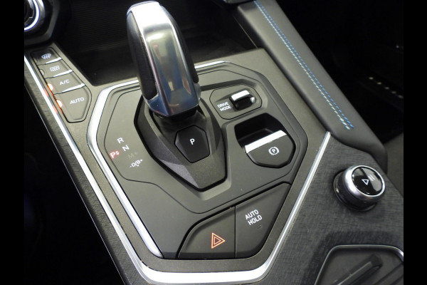 Lynk & Co 01 1.5 PHEV BlackLine NAVI/360CAM/SCHUIFDAK/LED/20"LMV!