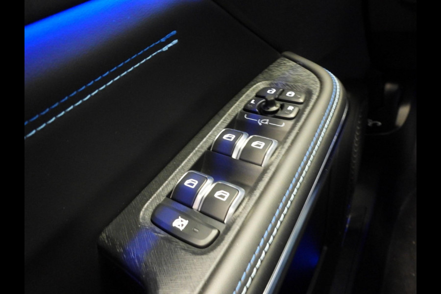 Lynk & Co 01 1.5 PHEV BlackLine NAVI/360CAM/SCHUIFDAK/LED/20"LMV!