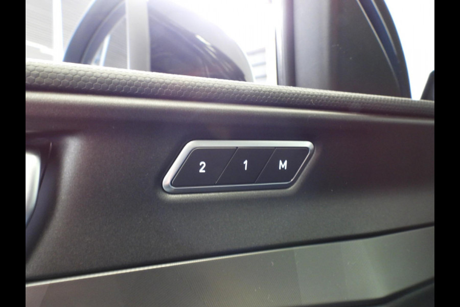 Lynk & Co 01 1.5 PHEV BlackLine NAVI/360CAM/SCHUIFDAK/LED/20"LMV!