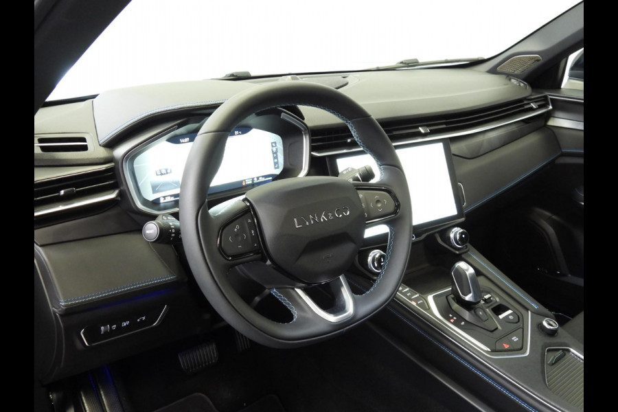 Lynk & Co 01 1.5 PHEV Plug-In ZWARTE HEMEL/360CAM/SCHUIFDAK/LED/20"LMV!