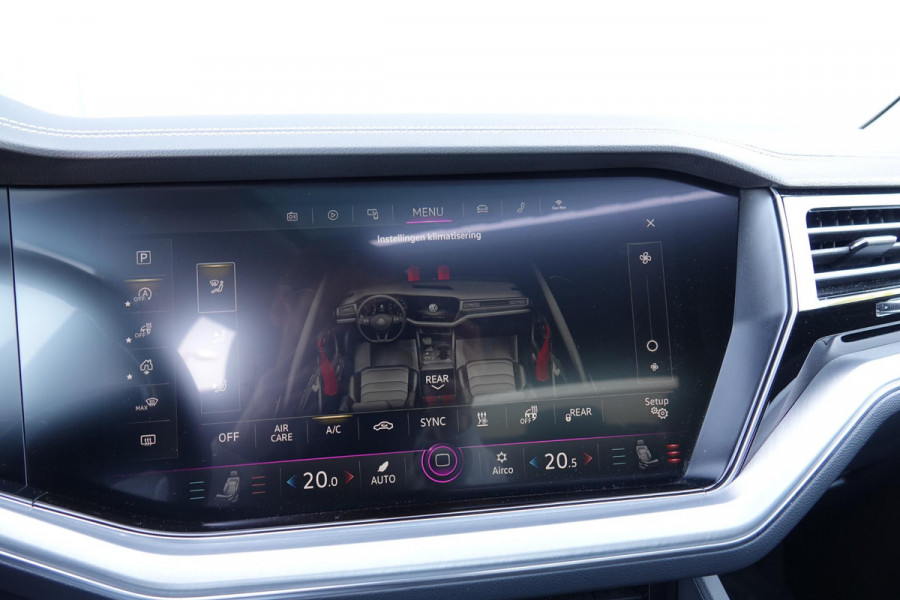 Volkswagen Touareg 3.0 TDI R-Line *Luchtvering / Vierwielbesturing / Stoel-ventilatie + massage / Panorama / Memory / HUD*
