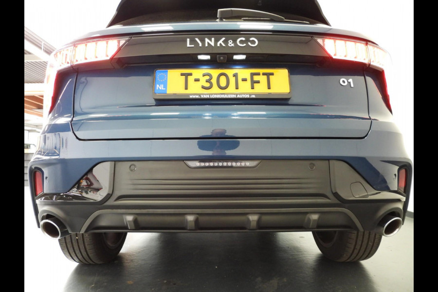 Lynk & Co 01 1.5 PHEV Plug-In ZWARTE HEMEL/360CAM/SCHUIFDAK/LED/20"LMV!