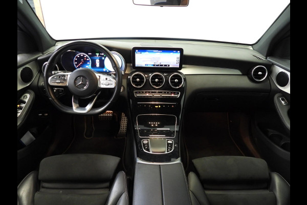 Mercedes-Benz GLC 300e 4MATIC AMG NAVI/CAMERA/MATRIX LED/19"LMV!