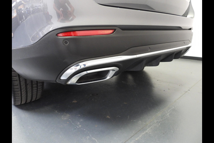 Mercedes-Benz GLC 300e 4MATIC AMG NAVI/CAMERA/MATRIX LED/19"LMV!