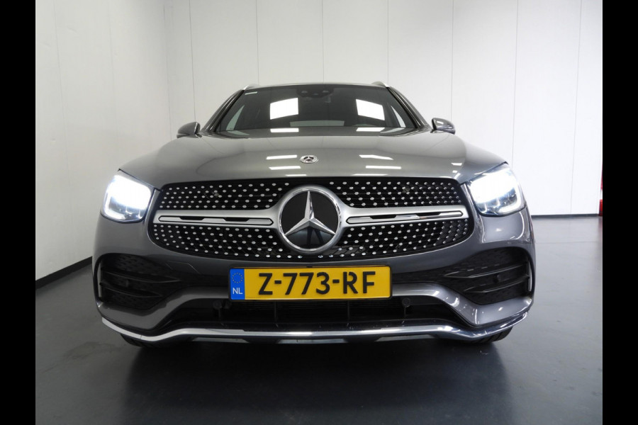 Mercedes-Benz GLC 300e 4MATIC AMG NAVI/CAMERA/MATRIX LED/19"LMV!
