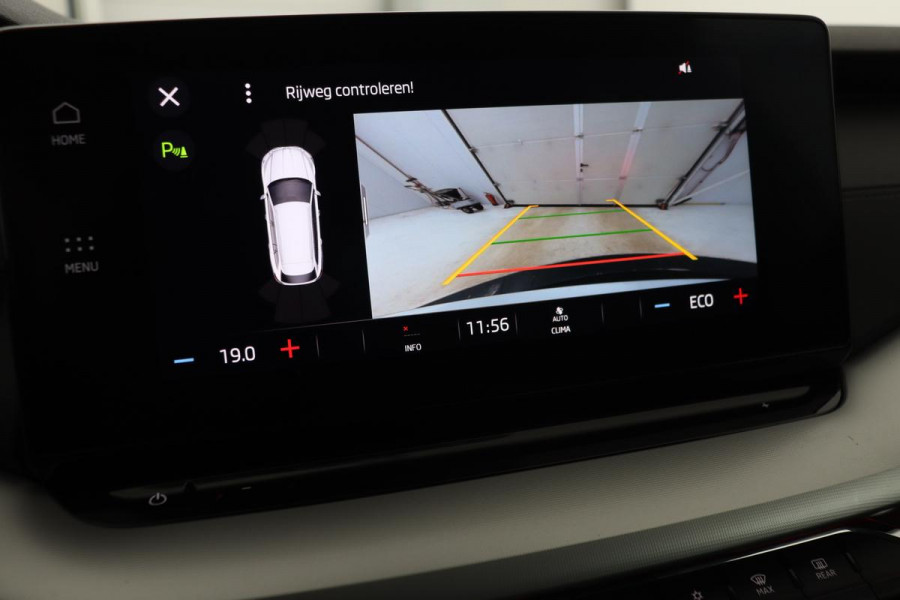Škoda Octavia 1.4 TSI iV PHEV Business Edition | Camera | Carplay | Navigatie | Full LED | Sfeerverlichting | Parkeerhulp | Climate control