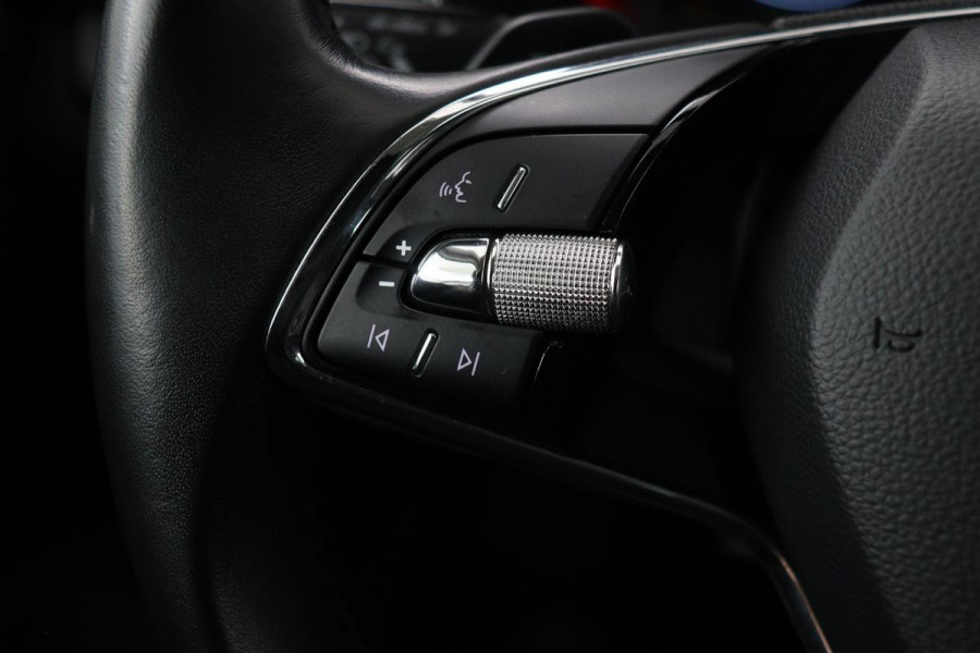 Škoda Octavia 1.4 TSI iV PHEV Business Edition | Camera | Carplay | Navigatie | Full LED | Sfeerverlichting | Parkeerhulp | Climate control