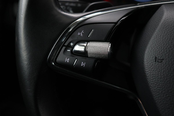 Škoda Octavia 1.4 TSI iV PHEV Business Edition | Camera | Carplay | Navigatie | Full LED | Sfeerverlichting | Parkeerhulp | Climate control