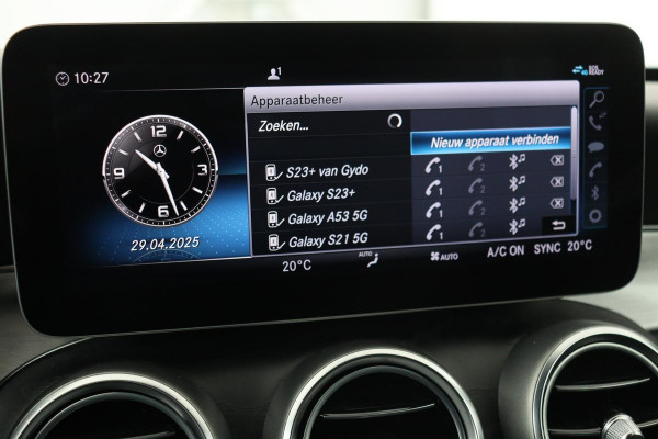 Mercedes-Benz C-Klasse 180 AMG Upgrade Edition | Stoelverwarming | Carplay | Matrix LED | Sfeerverlichting | Leder/Alcantara | Navigatie | DAB | Cruise control | Park Assist