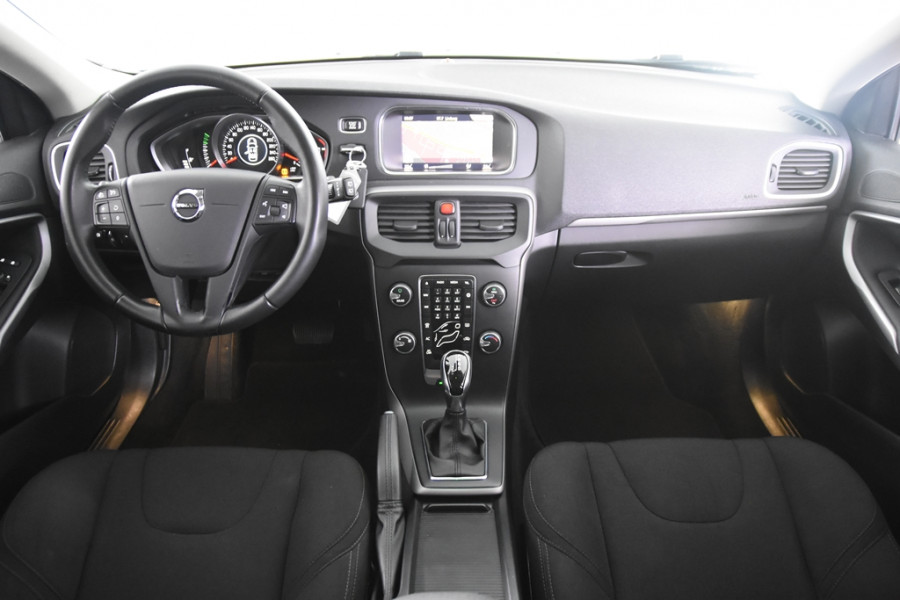Volvo V40 2.0 D2 Kinetic Automaat *1ste Eigenaar*Navigatie*