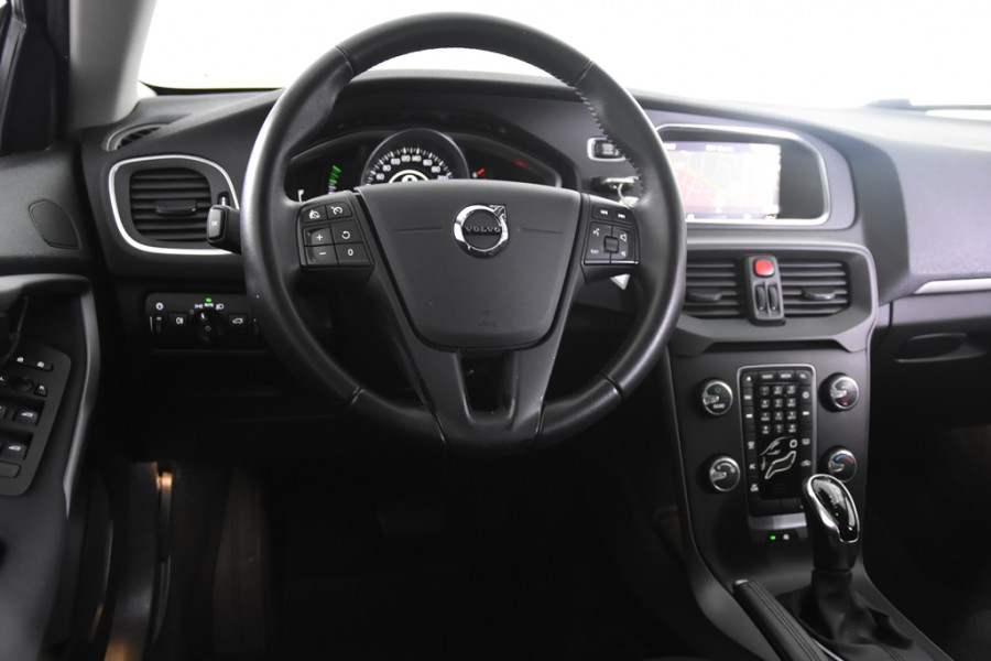 Volvo V40 2.0 D2 Kinetic Automaat *1ste Eigenaar*Navigatie*