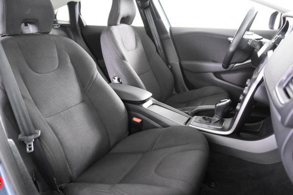 Volvo V40 2.0 D2 Kinetic Automaat *1ste Eigenaar*Navigatie*