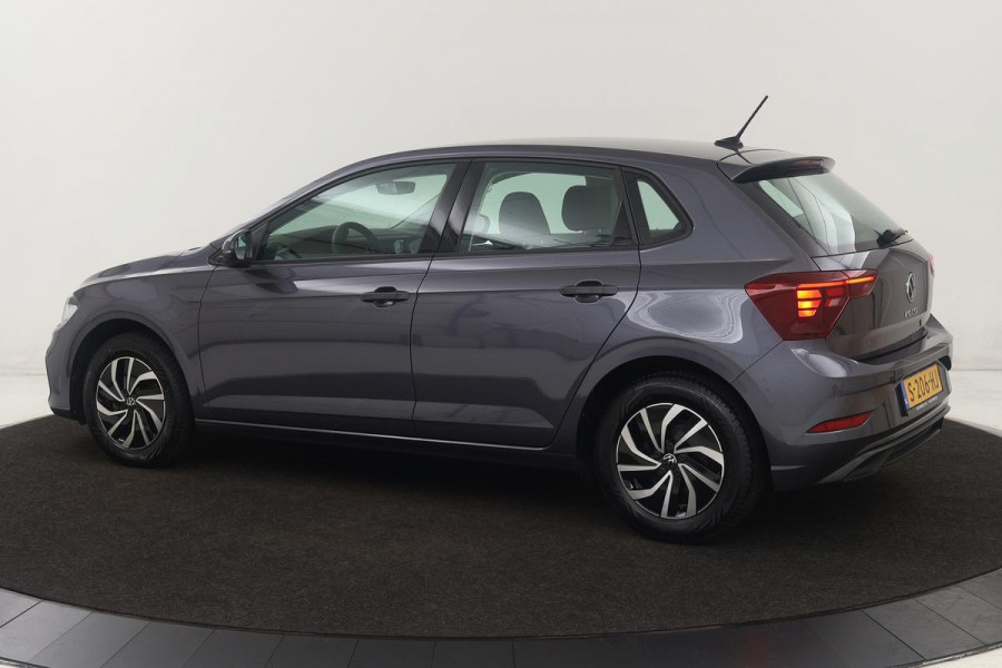 Volkswagen Polo 1.0 TSI Life | Carplay | Navigatie | Full LED | Adaptive cruise | Airco | Parkeerhulp | DAB | Bluetooth