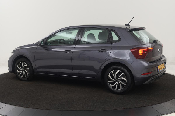 Volkswagen Polo 1.0 TSI Life | Carplay | Navigatie | Full LED | Adaptive cruise | Airco | Parkeerhulp | DAB | Bluetooth
