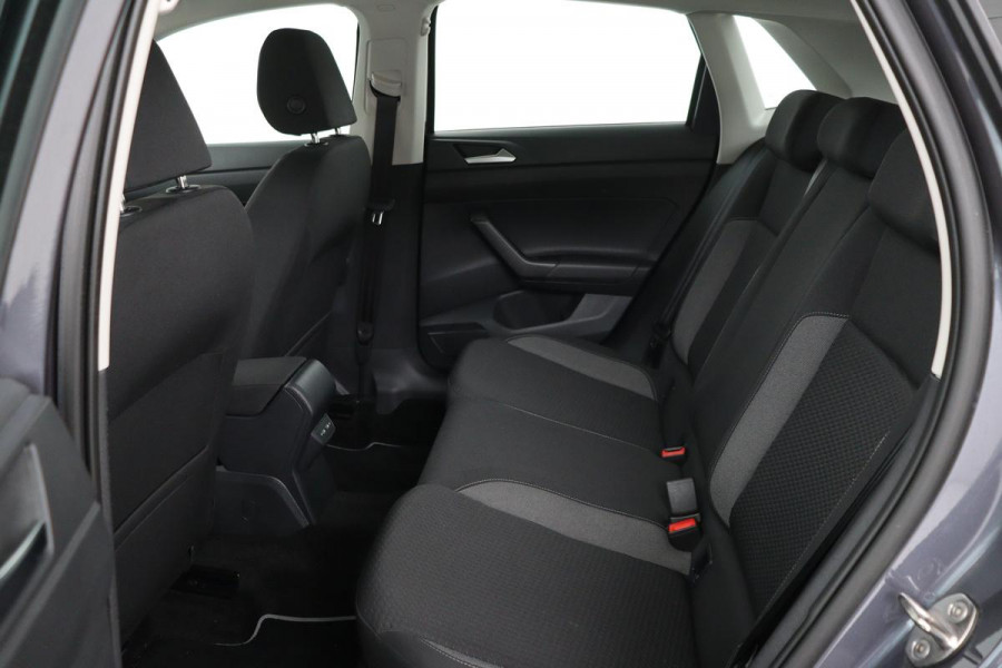 Volkswagen Polo 1.0 TSI Life | Carplay | Navigatie | Full LED | Adaptive cruise | Airco | Parkeerhulp | DAB | Bluetooth