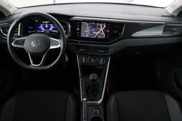 Volkswagen Polo 1.0 TSI Life | Carplay | Navigatie | Full LED | Adaptive cruise | Airco | Parkeerhulp | DAB | Bluetooth