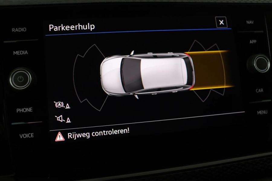 Volkswagen Polo 1.0 TSI Life | Carplay | Navigatie | Full LED | Adaptive cruise | Airco | Parkeerhulp | DAB | Bluetooth