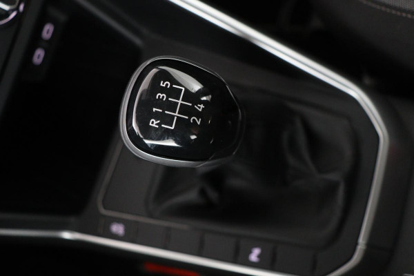 Volkswagen Polo 1.0 TSI Life | Carplay | Navigatie | Full LED | Adaptive cruise | Airco | Parkeerhulp | DAB | Bluetooth