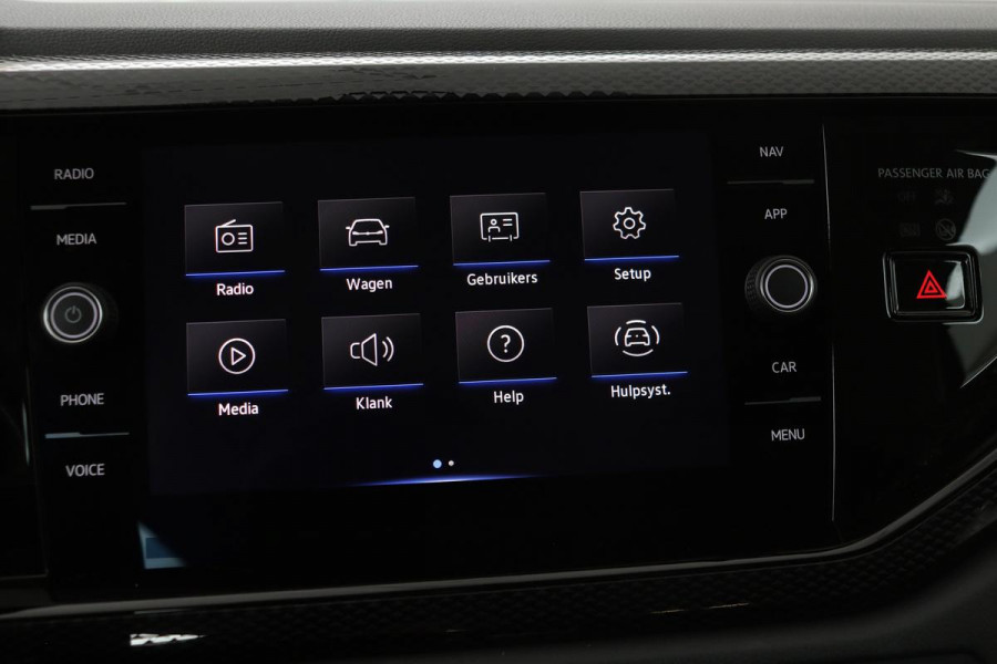 Volkswagen Polo 1.0 TSI Life | Carplay | Navigatie | Full LED | Adaptive cruise | Airco | Parkeerhulp | DAB | Bluetooth