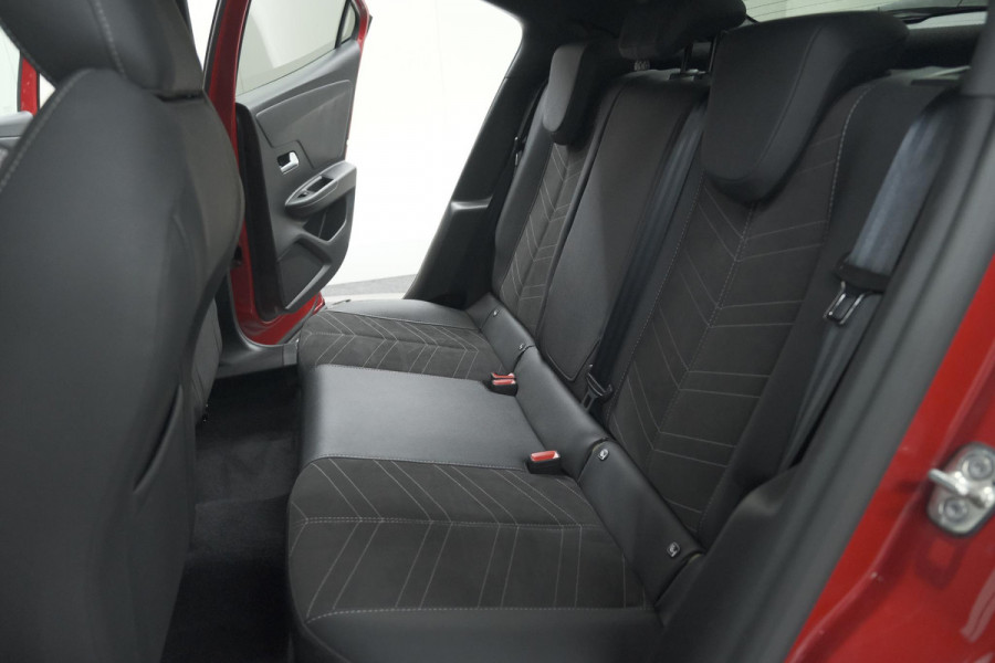 Opel Mokka 130 Turbo EAT8 Ultimate | Camera | Dodehoekdetectie | Massage | Adaptieve Cruise Control