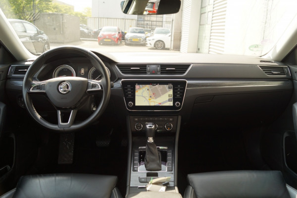 Škoda Superb Combi 1.5 TSI 150pk DSG Business Edition -PANO-LEER-