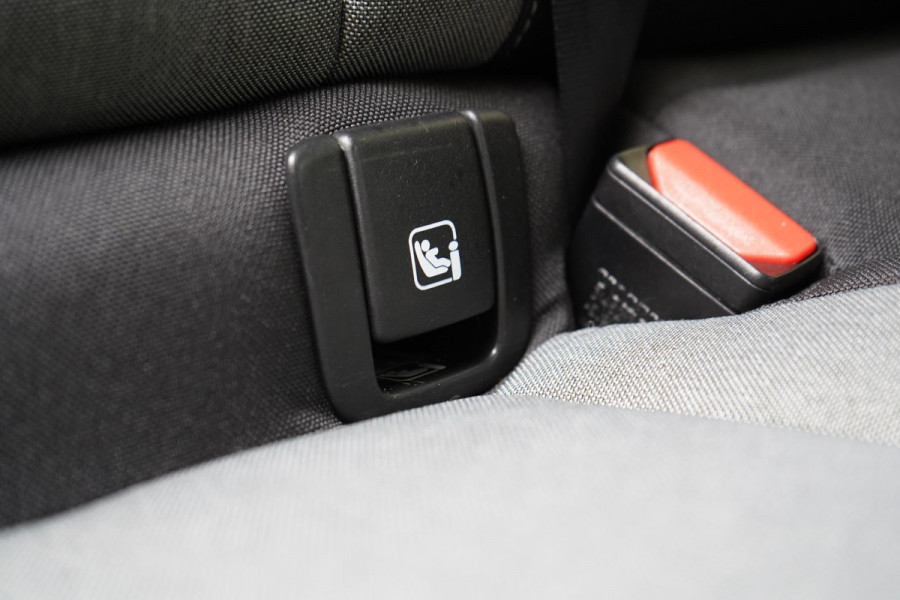 Volvo XC40 1.5 T5 263pk Plug-in hybrid Plus Bright | Memory | Navigatie | Stoelverwarming voor- en achter | Achteruitrijcamera