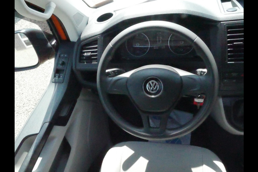 Volkswagen Transporter 2.0 TSI 150PK, L1H1, Airco, Benzine 64000km