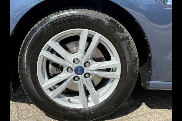 Ford S-Max 2.5 FHEV Titanium 7pers 190pk | Panoramadak | Achteruitrijcamera | Stoelverwarming | Ambient Lightning | SYNC 3 Navigatie