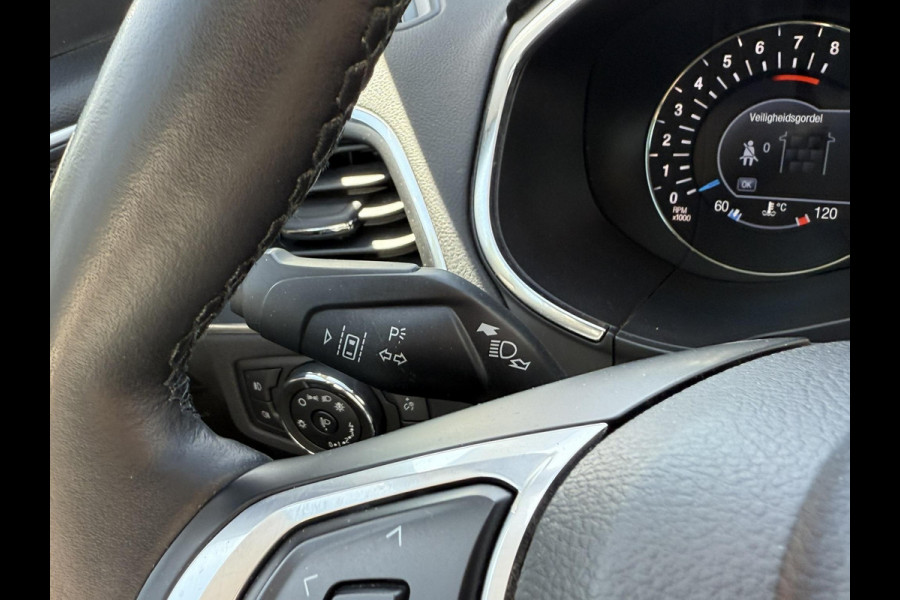Ford S-Max 2.5 FHEV Titanium 7pers 190pk | Panoramadak | Achteruitrijcamera | Stoelverwarming | Ambient Lightning | SYNC 3 Navigatie