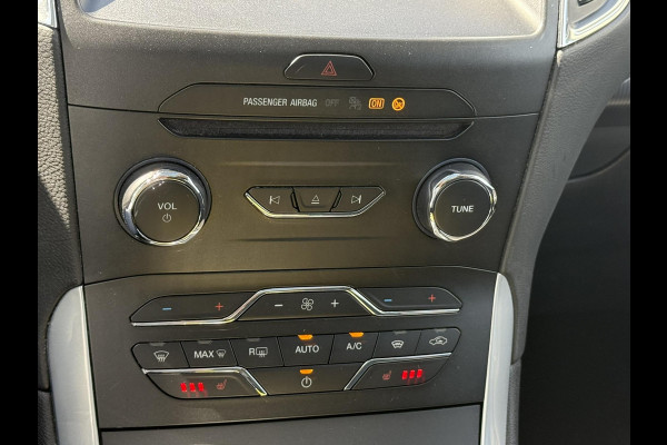 Ford S-Max 2.5 FHEV Titanium 7pers 190pk | Panoramadak | Achteruitrijcamera | Stoelverwarming | Ambient Lightning | SYNC 3 Navigatie