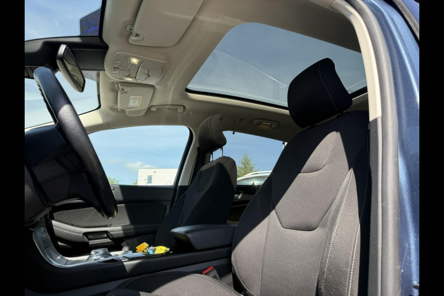 Ford S-Max 2.5 FHEV Titanium 7pers 190pk | Panoramadak | Achteruitrijcamera | Stoelverwarming | Ambient Lightning | SYNC 3 Navigatie