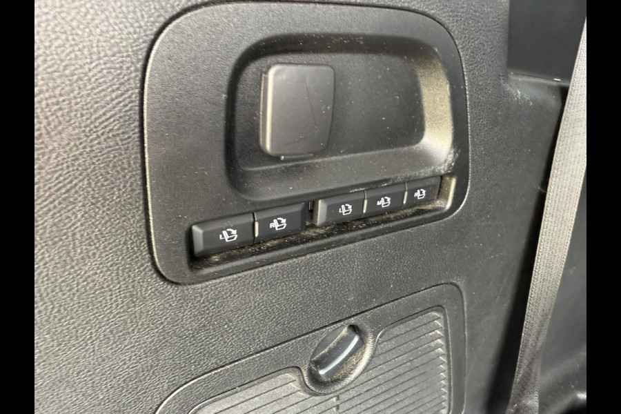 Ford S-Max 2.5 FHEV Titanium 7pers 190pk | Panoramadak | Achteruitrijcamera | Stoelverwarming | Ambient Lightning | SYNC 3 Navigatie