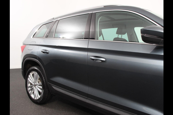 Škoda Kodiaq 1.5 TSI 150pk Automaat Business Edition 5p Panorama dak Trekhaak Wegklapbaar Digitale Cockpit Navigatie Climate Control Half Lederen bekleding Parkeer sensoren