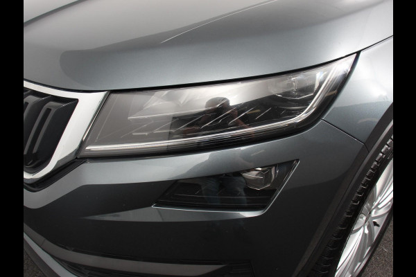 Škoda Kodiaq 1.5 TSI 150pk Automaat Business Edition 5p Panorama dak Trekhaak Wegklapbaar Digitale Cockpit Navigatie Climate Control Half Lederen bekleding Parkeer sensoren
