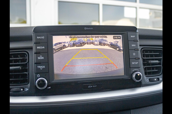 Kia Stonic 1.0 T-GDi DynamicLine | Airco | Camera | Carplay | Cruise | 17" | PDC | Dakrails